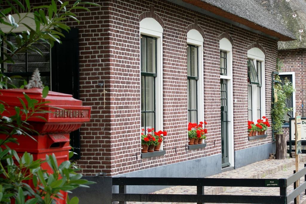 The Barnyard Bed and Breakfast Balinge Rum bild